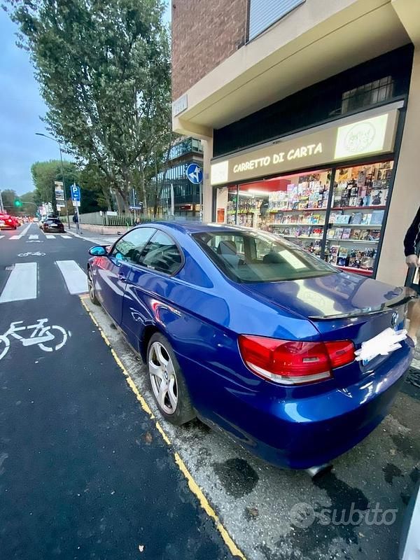 Usata BMW 320 170 CV (125 kW) 2007 Blu Coupé