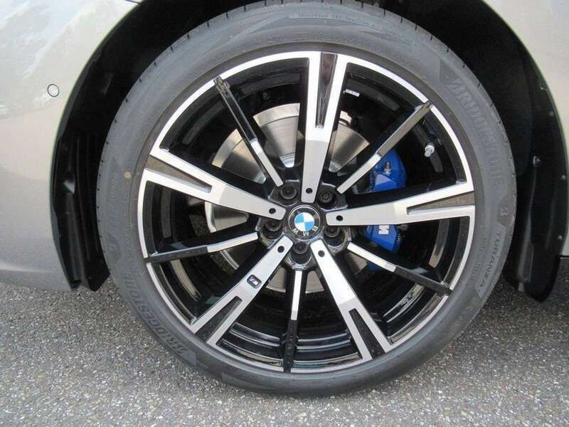 Usata BMW 520 M Sport 197 CV (144 kW) 2024 Grigio Station wagon