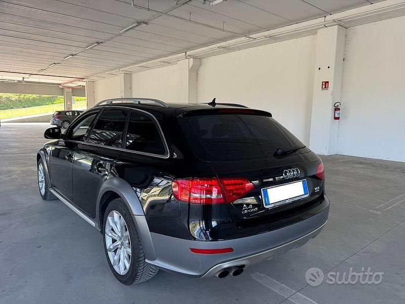 Usata Audi A4 Allroad 170 CV (125 kW) 2012 Nero Station wagon