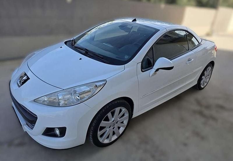 Usata Peugeot 207 CC 111 CV (81 kW) 2010 Bianco Cabrio