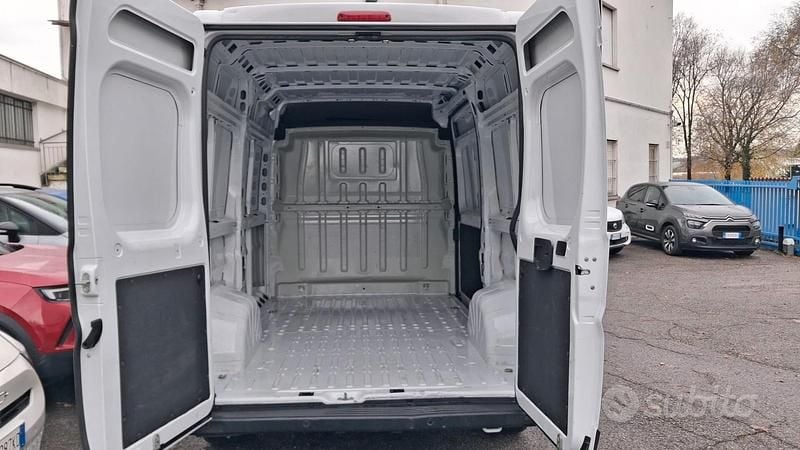 Usata Citroën Jumper 2023 Bianco Monovolume