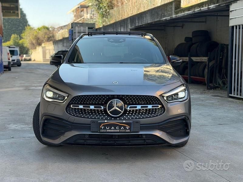 Usata Mercedes GLA200 Premium Plus 150 CV (110 kW) 2021 Grigio SUV