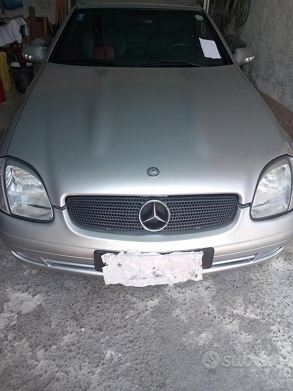 Usata Mercedes SLK230 1998 Grigio Cabrio