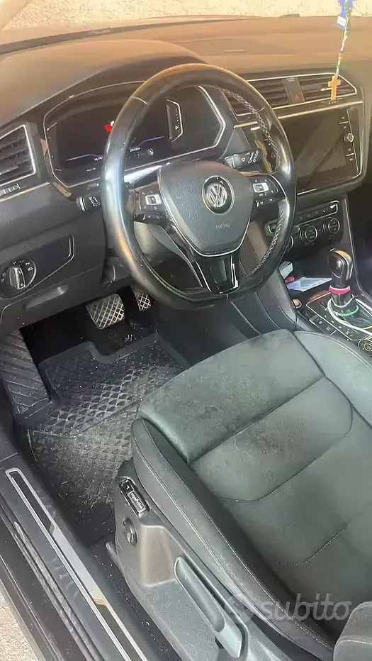 Usata VW Tiguan 150 CV (110 kW) 2019 Nero SUV