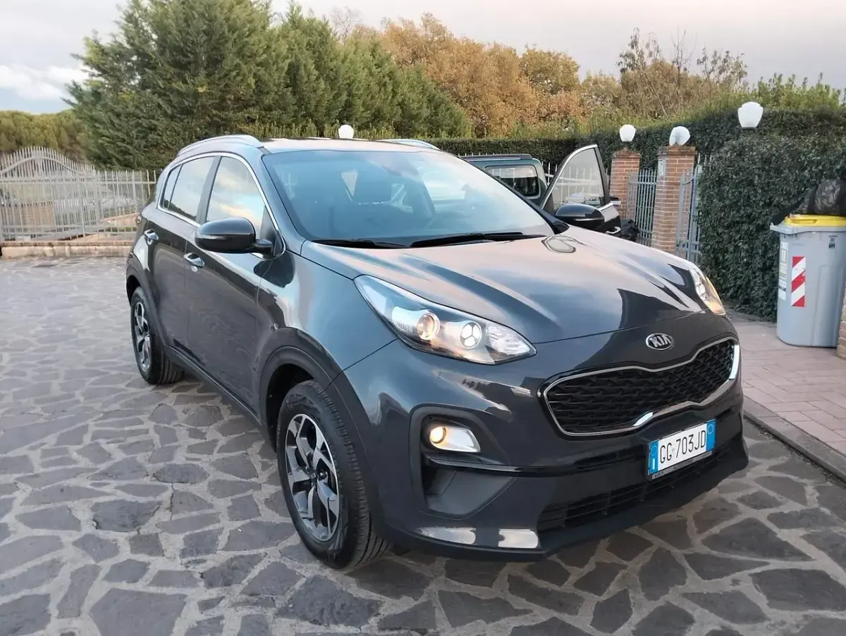 Usata Kia Sportage 136 CV (100 kW) 2021 Grigio SUV