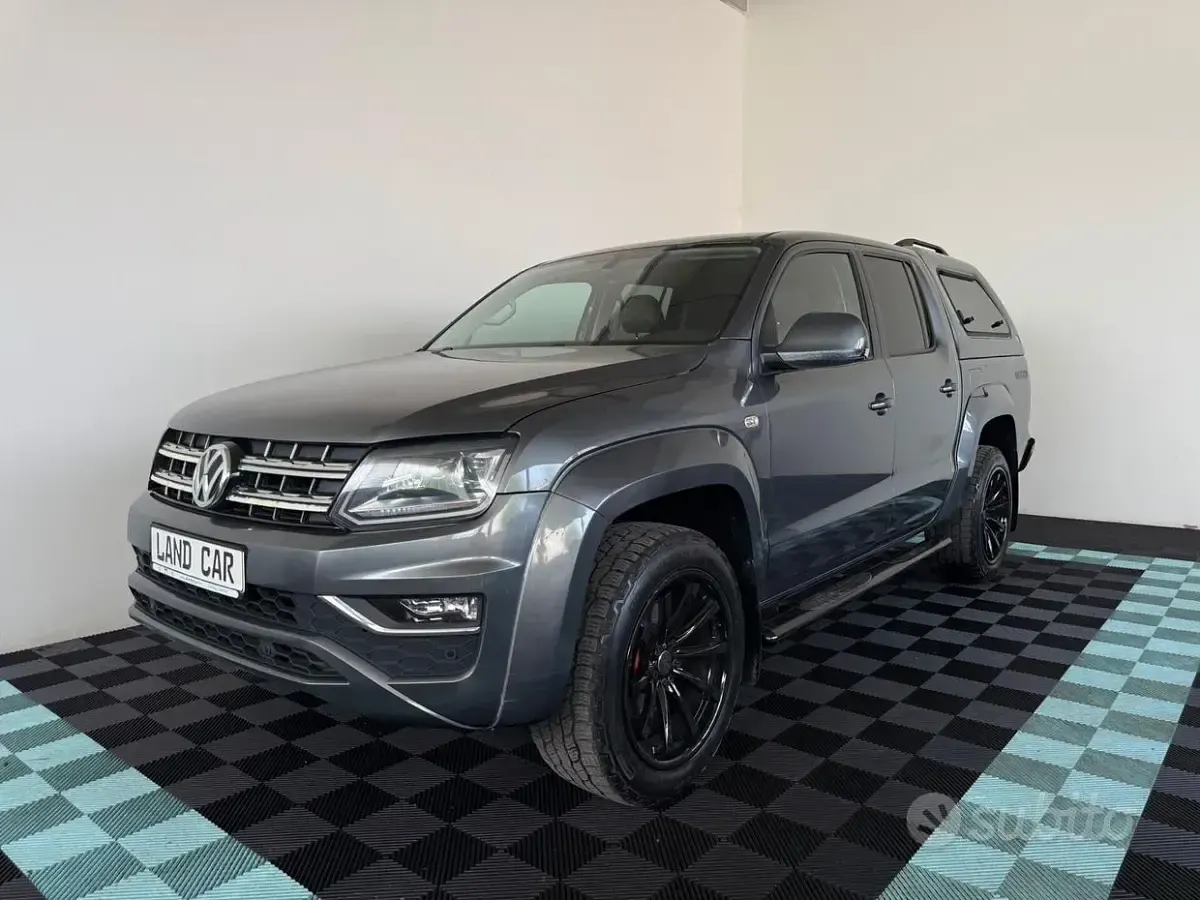 Usata VW Amarok Aventura 224 CV (164 kW) 2017 Grigio Pick-up