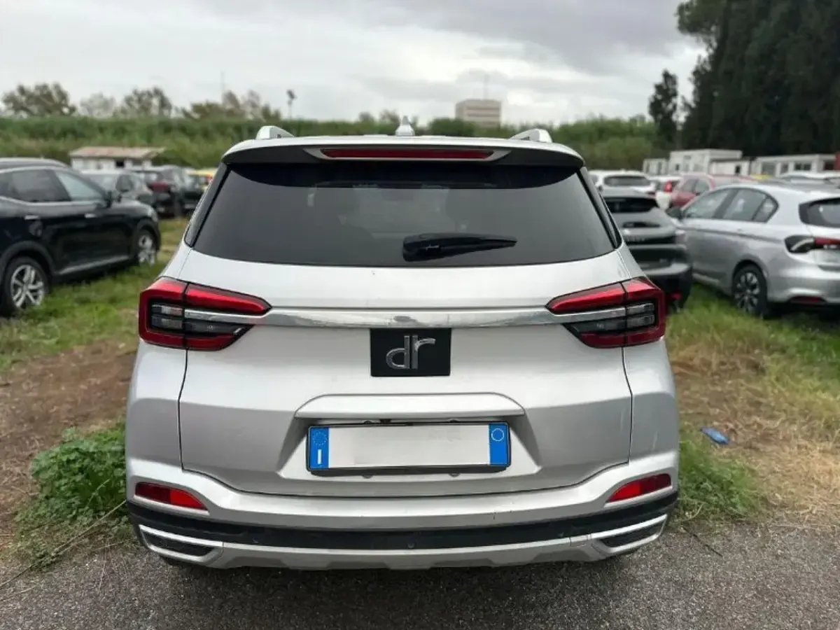 Usado DR DR 4.0 114 CV (83 kW) 2022 Plateado SUV