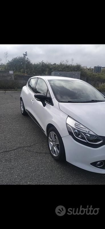 Usata Renault Clio IV 75 CV (55 kW) 2013 Bianco Berlina