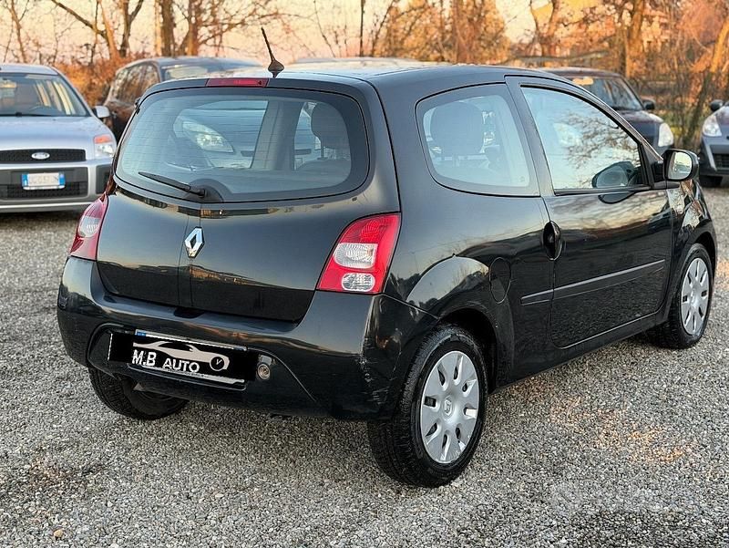Usata Renault Twingo 74 CV (54 kW) 2010 Nero Utilitaria