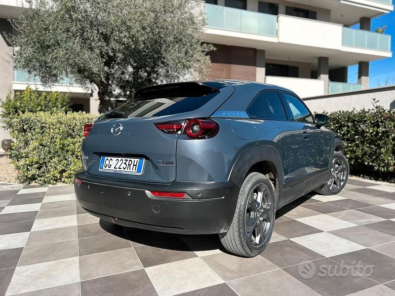 Usata Mazda MX30 Exceed 2021 Blu SUV