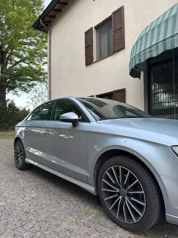 Usata Audi A3 Business 150 CV (110 kW) 2017 Berlina
