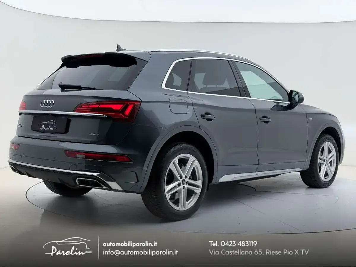 Usata Audi Q5 S-Line 204 CV (150 kW) 2022 Grigio daytona SUV