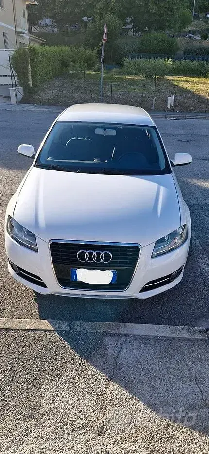 Usata Audi A3 105 CV (77 kW) 2011 Bianco Utilitaria