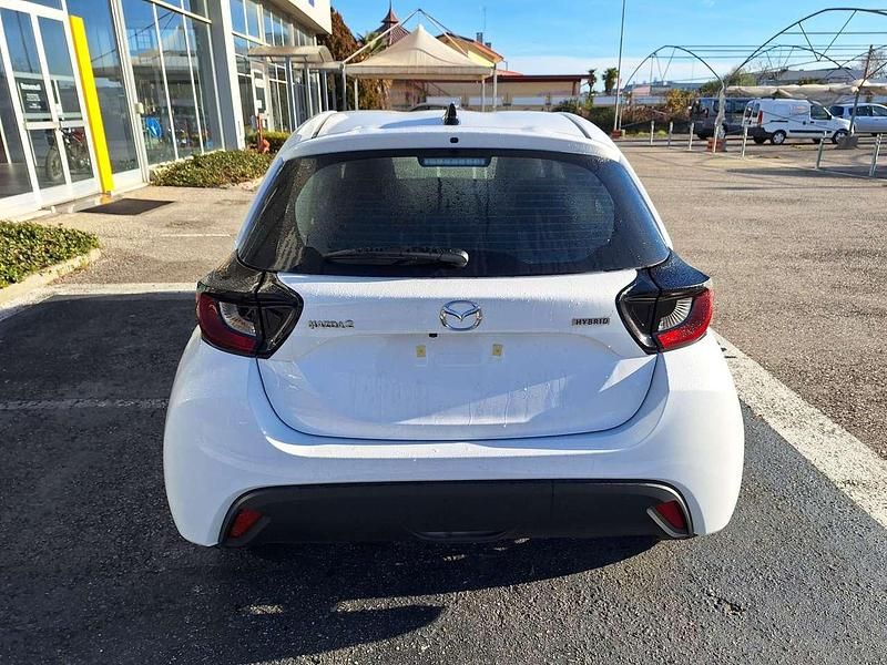 Nuova Mazda 2 Prime-Line 116 CV (85 kW) 2025 Bianco Utilitaria