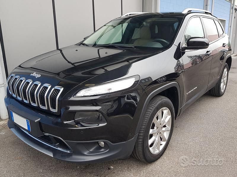 Nero Usata 2016 Jeep Cherokee Limited SUV | 11.900 € (Super prezzo) - Immagine 1/4