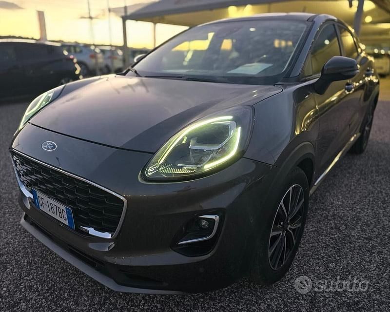 Usata Ford Puma Titanium 125 CV (91 kW) 2021 Grigio SUV