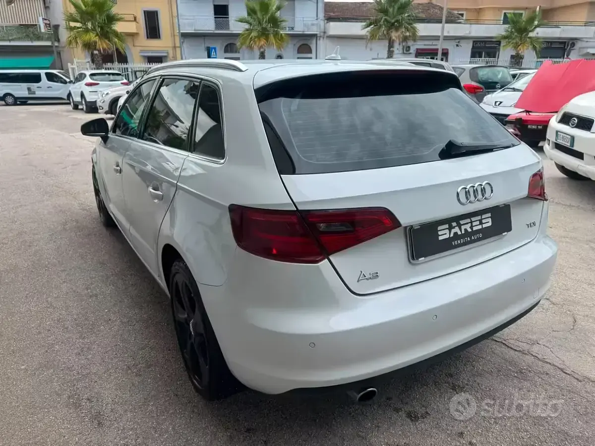 Usata Audi A3 Ambition 105 CV (77 kW) 2014 Bianco Berlina