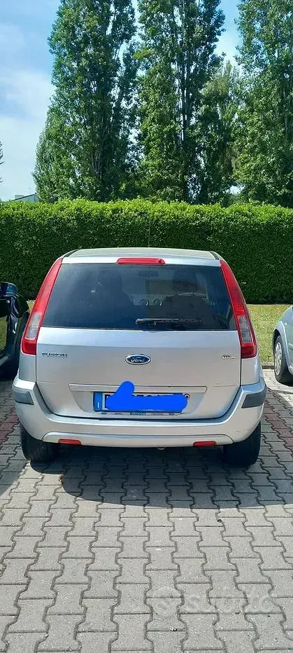 Usata Ford Fusion 68 CV (50 kW) 2006 Grigio Utilitaria