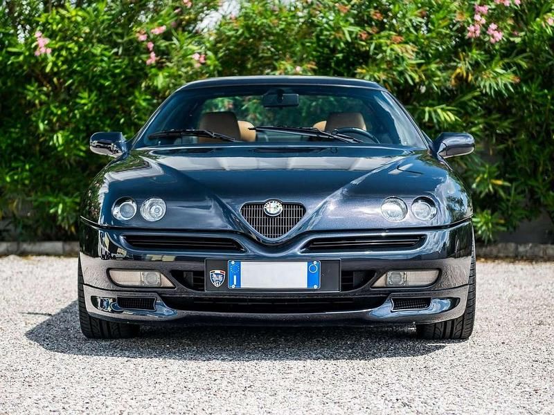 Usata Alfa Romeo GTV 220 CV (161 kW) 1997 Nero Coupé