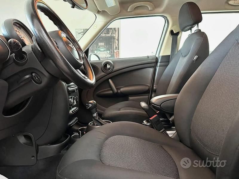 Usata Mini Cooper 110 CV (80 kW) 2012 Utilitaria