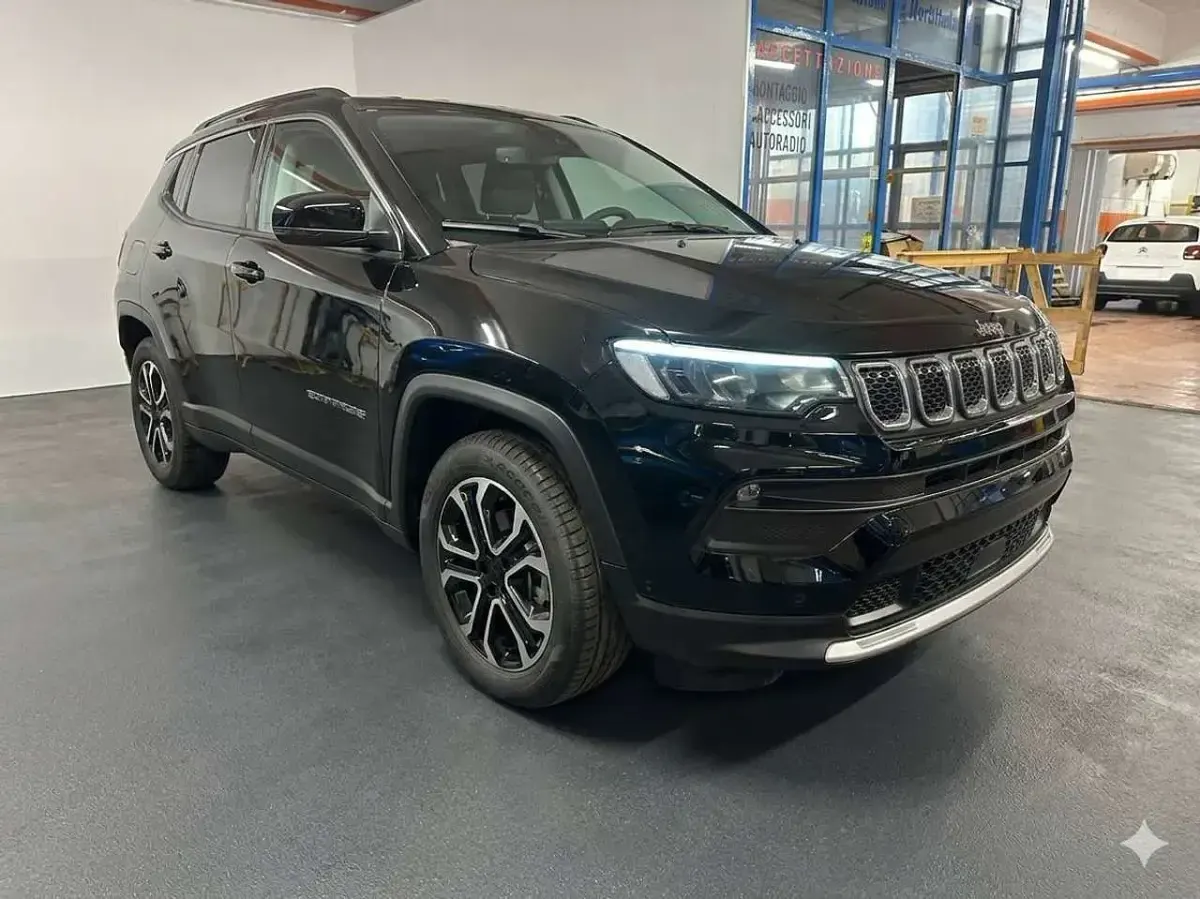 Usata Jeep Compass Limited 131 CV (96 kW) 2023 Nero cinema SUV