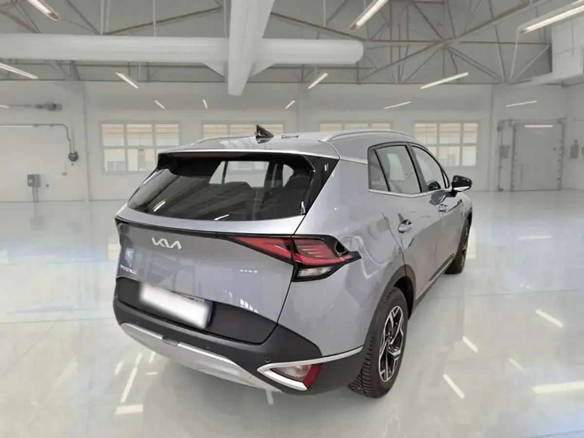 Usata Kia Sportage 136 CV (100 kW) 2022 Grigio SUV
