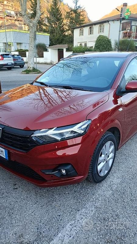 Usata Dacia Sandero 91 CV (66 kW) 2021 Rosso Berlina