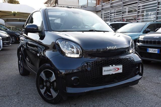 Usata Smart ForTwo Electric Drive Passion 60 kW (82 CV) 2022 Blu metallizzato Cabrio