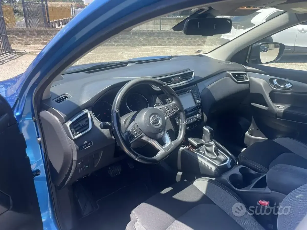 Usata Nissan Qashqai 131 CV (96 kW) 2018 Bluazzurro SUV