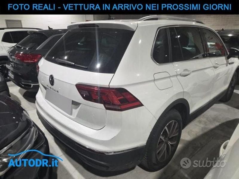 Usata VW Tiguan Life 150 CV (110 kW) 2022 Bianco SUV