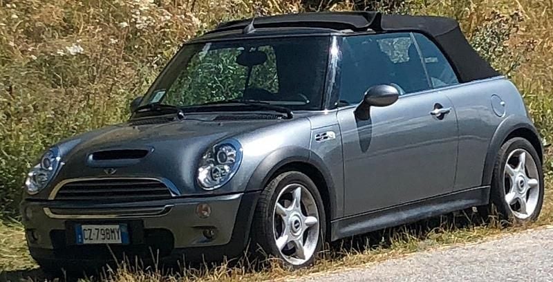 Usata Mini Cooper S Cabriolet 170 CV (125 kW) 2006 Grigio Cabrio