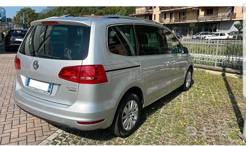 Usata VW Sharan 140 CV (102 kW) 2012 Grigio Monovolume