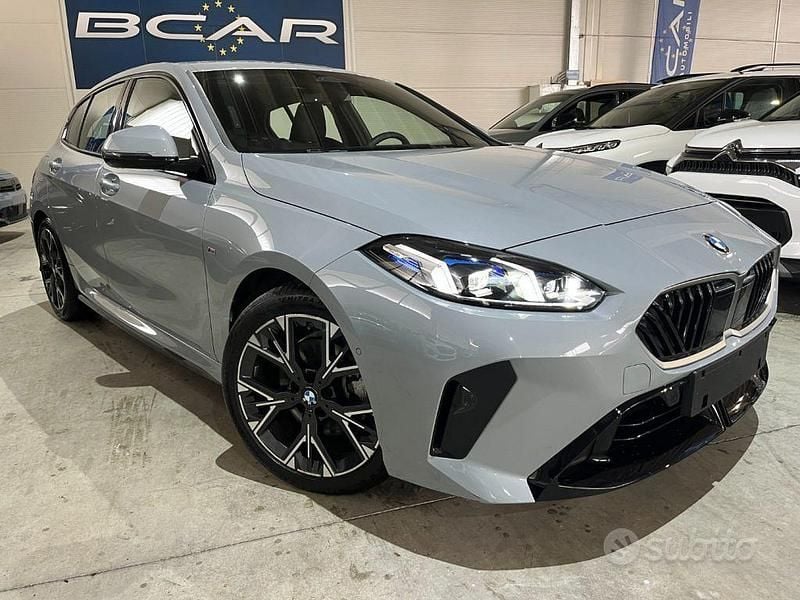 Usata BMW 120 M Sport 170 CV (125 kW) 2025 Grigio Utilitaria