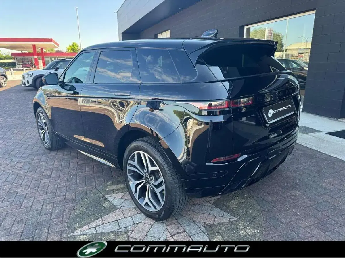 Usata Land Rover Range Rover evoque R-Dynamic 179 CV (131 kW) 2019 Nero SUV