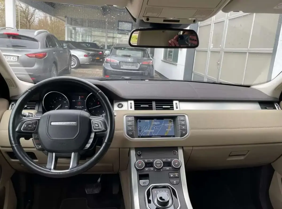 Usata Land Rover Range Rover evoque SE Dynamic 179 CV (131 kW) 2016 Nero SUV