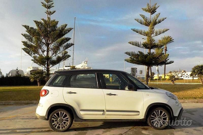 Usata Fiat 500L Cross 120 CV (88 kW) 2018 Bianco Monovolume