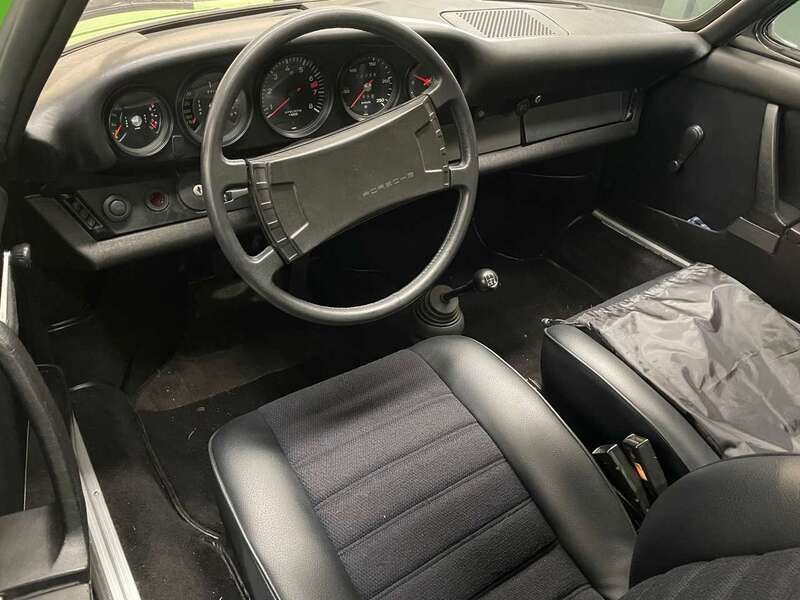 Usata Porsche 911 150 CV (110 kW) 1977 Verde Cabrio