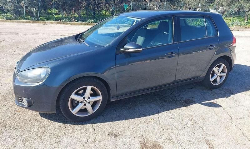 Usata VW Golf VI Comfortline 105 CV (77 kW) 2010 Utilitaria