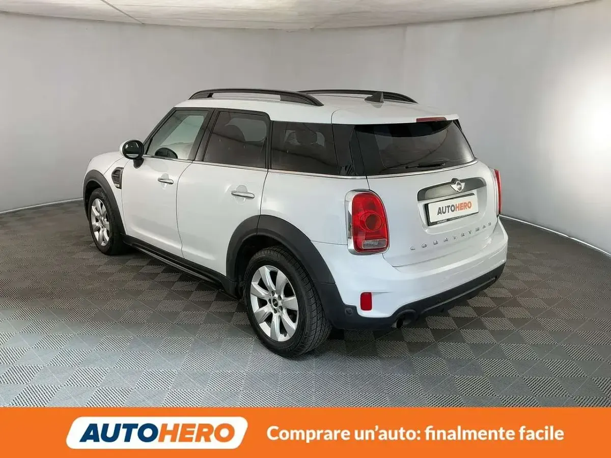 Usata Mini One D Countryman 116 CV (85 kW) 2017 Bianco SUV