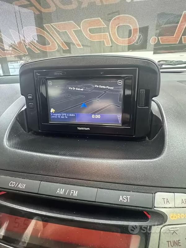 Usata Toyota Aygo Connect Style 67 CV (49 kW) 2010 Grigio Utilitaria