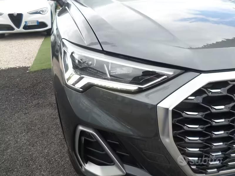 Usata Audi Q3 S-Line 150 CV (110 kW) 2021 Grigio SUV
