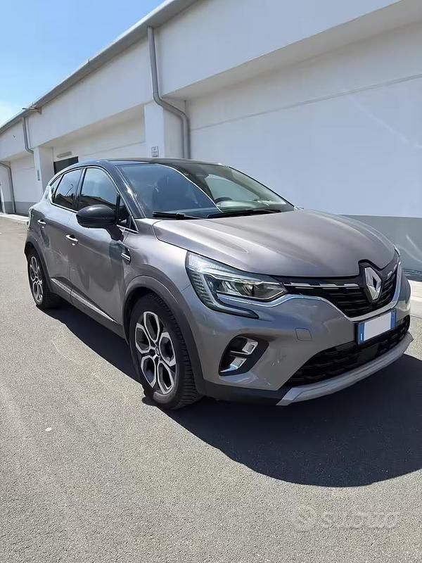 Usata Renault Captur Intens 2021 Grigio SUV