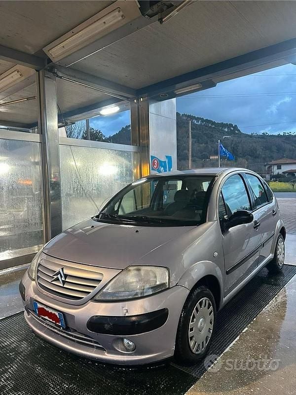 Grigio Usata 2003 Citroën C3 Elegance Tre volumi | 1100 € (Ottimo prezzo) - Immagine 1/4