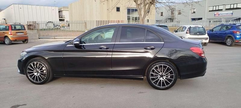 Begagnad Mercedes C180 Elegance 120 HK (88 kW) 2013 Sedan