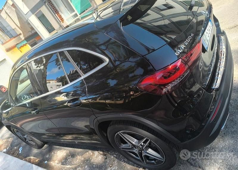 Usata Mercedes GLA200 Premium 150 CV (110 kW) 2020 Nero SUV