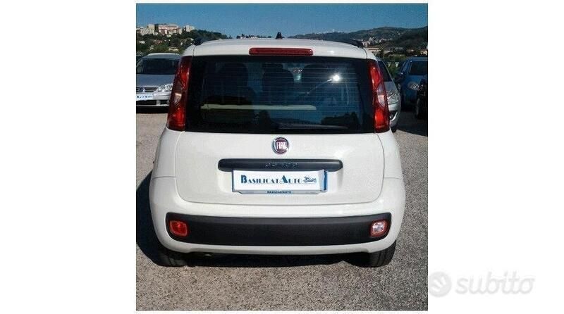 Usata Fiat Panda Easy 75 CV (55 kW) 2015 Bianco Utilitaria