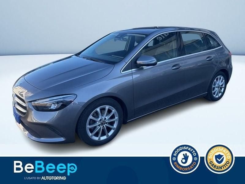 Usata Mercedes B180 116 CV (85 kW) 2021 Grigio metallizzato Monovolume
