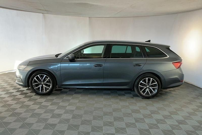 Usata Skoda Octavia Style 204 CV (150 kW) 2021 Grigio