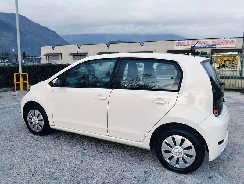 Usata VW up! Move 60 CV (44 kW) 2018 Bianco Utilitaria