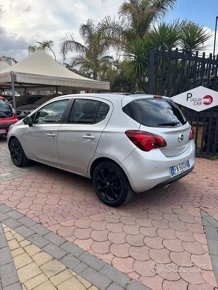Usata Opel Corsa 69 CV (50 kW) 2018 Grigio Utilitaria